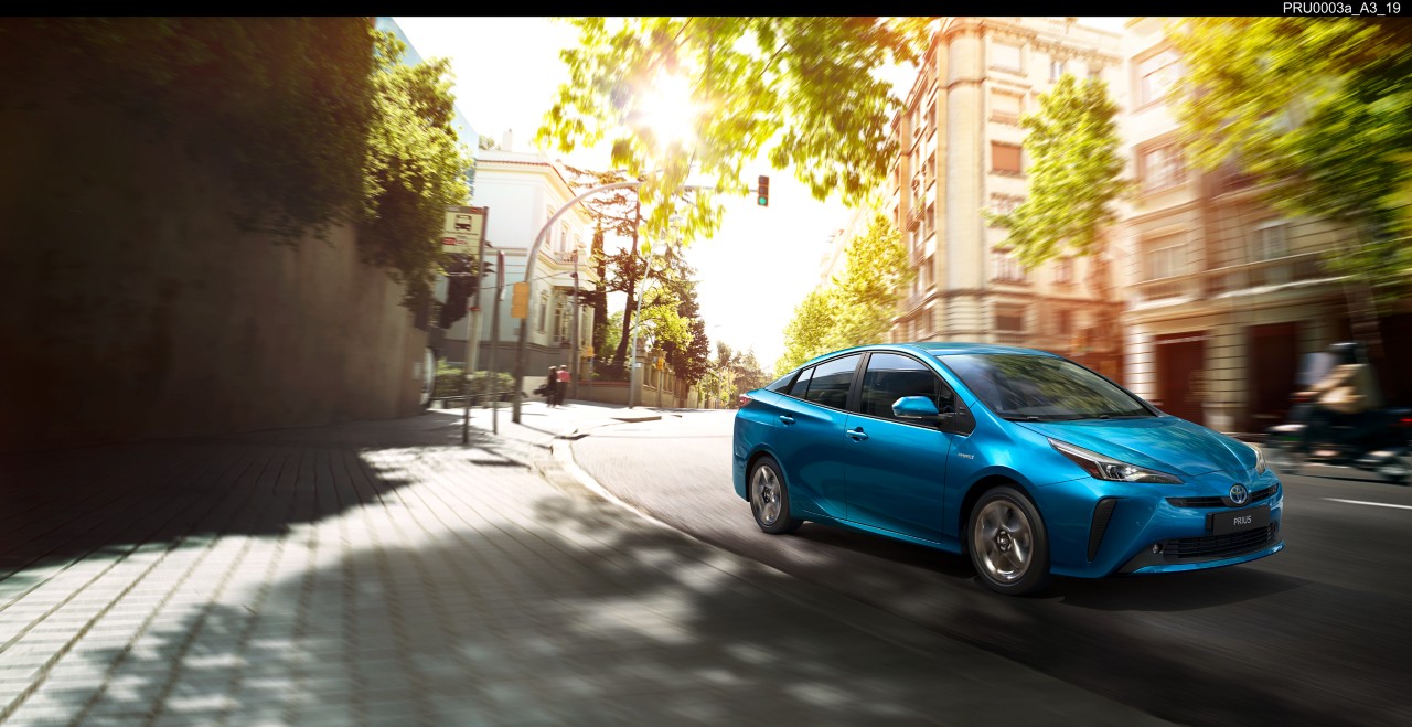 Budućnost plug-in hibridnih električnih vozila