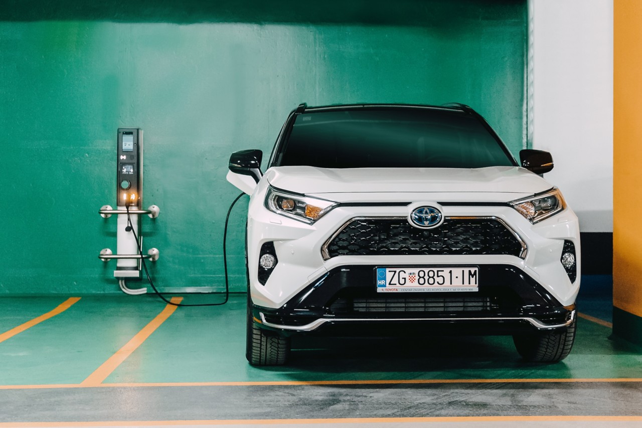 RAV4 Plug In Hybrid