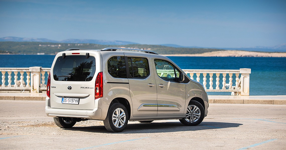 Nova Toyota Proace City