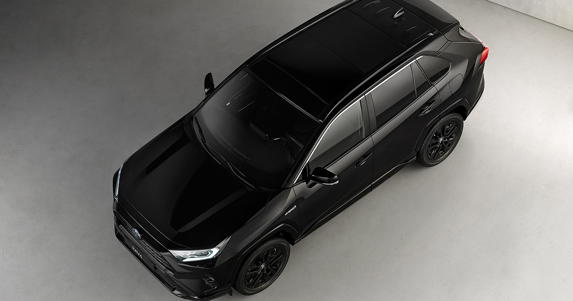 Nova Toyota RAV4 Hybrid Black Edition